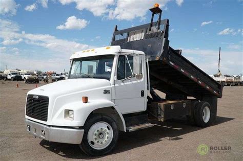 2000 Freightliner Fl60 S A Flatbed Dump Truck Caterpillar 3126 Diesel 320 Hp 6 Speed