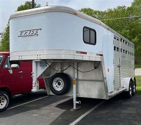 2003 Exiss Gooseneck Trailer All Aluminum Approx 24 Amp 39 Long Less Than 4 000 Miles Vin