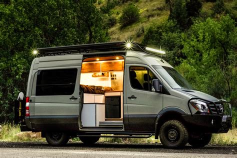 2017 Sprinter 2500 Passenger Van 144 In Wb 4Wd Standard Roof 4X4