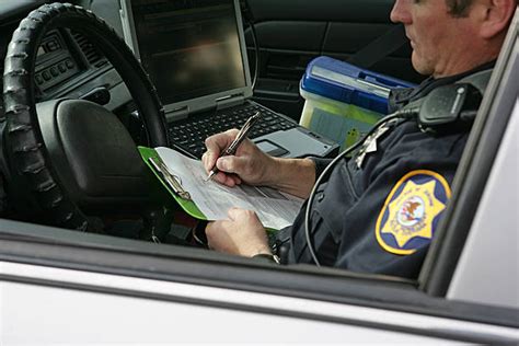 27 000 Police Paperwork Stock Photos Pictures Royalty Free Images