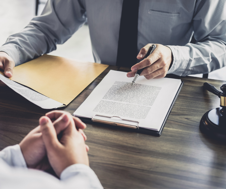 5 Questions To Ask A Divorce Lawyer During The Initial Consultation