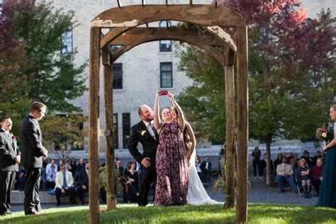 5 Tips For Choosing A Milwaukee Wedding Officiate Cream City Weddings