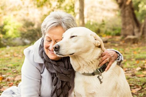 5 Ways Dogs Make Humans Happier Bestlifehere Com