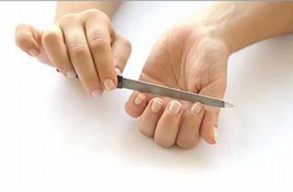 7 Nail Filing Tips Beauty Ramp Beauty Fashion Guide By Dr Prem