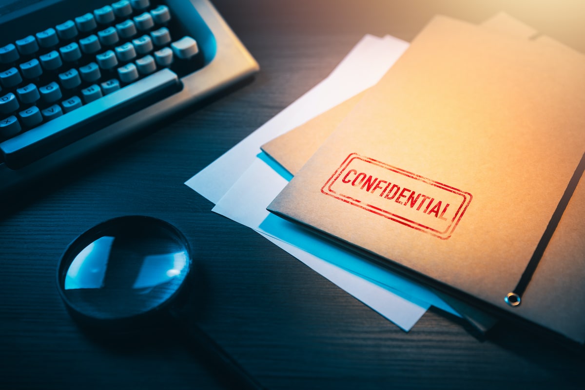 7 Ways To Dispose Of Confidential Documents Without A Shredder