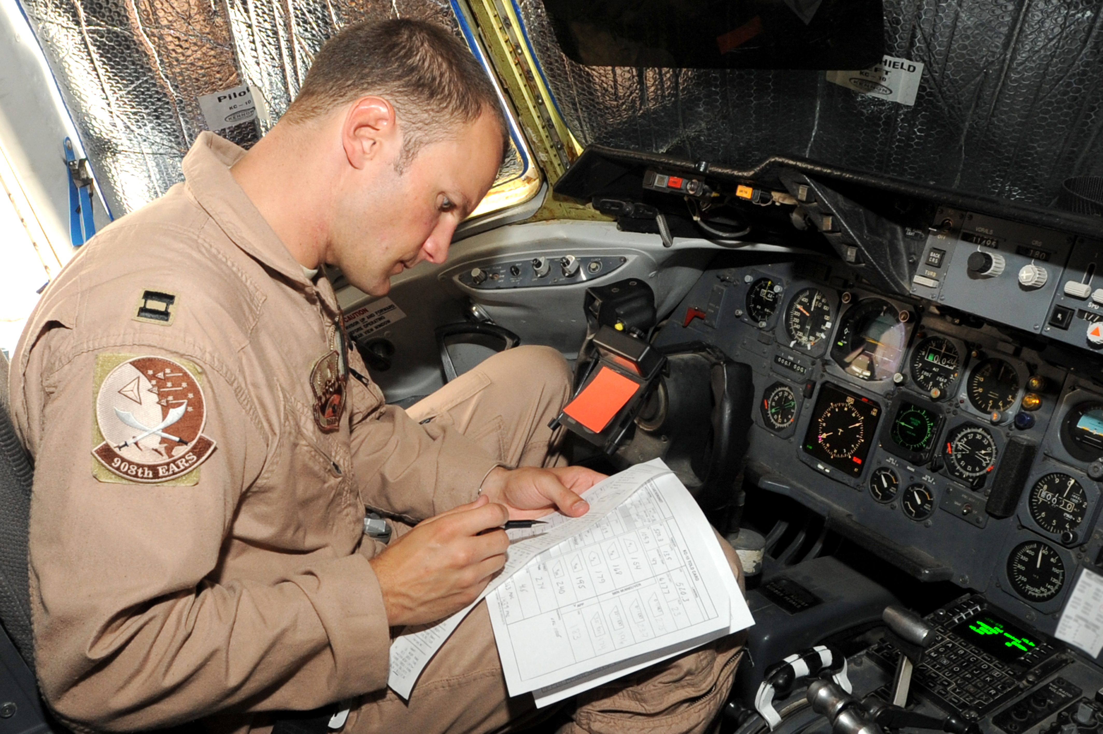 908Th Ears Refuels Aircraft In Fight U S Air Force Display