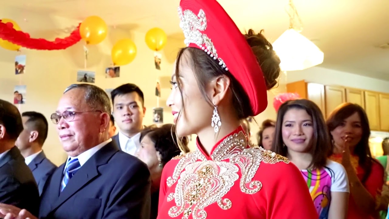 A Typical Vietnamese Engagement Party Youtube