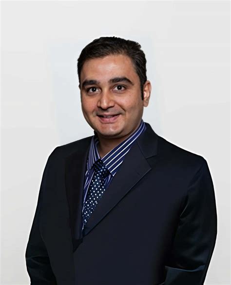 Assoc Prof Dr Sanjiv Rampal Orthopaedic Surgeon