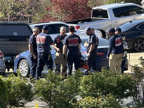 Atf Raid On Director Of Bill Amp Hillary Clinton Airport In Arkansas