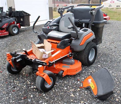 Bid Now Husqvarna Ztr Z448 48 Deck Zero Turn Lawn Mower With Bagging