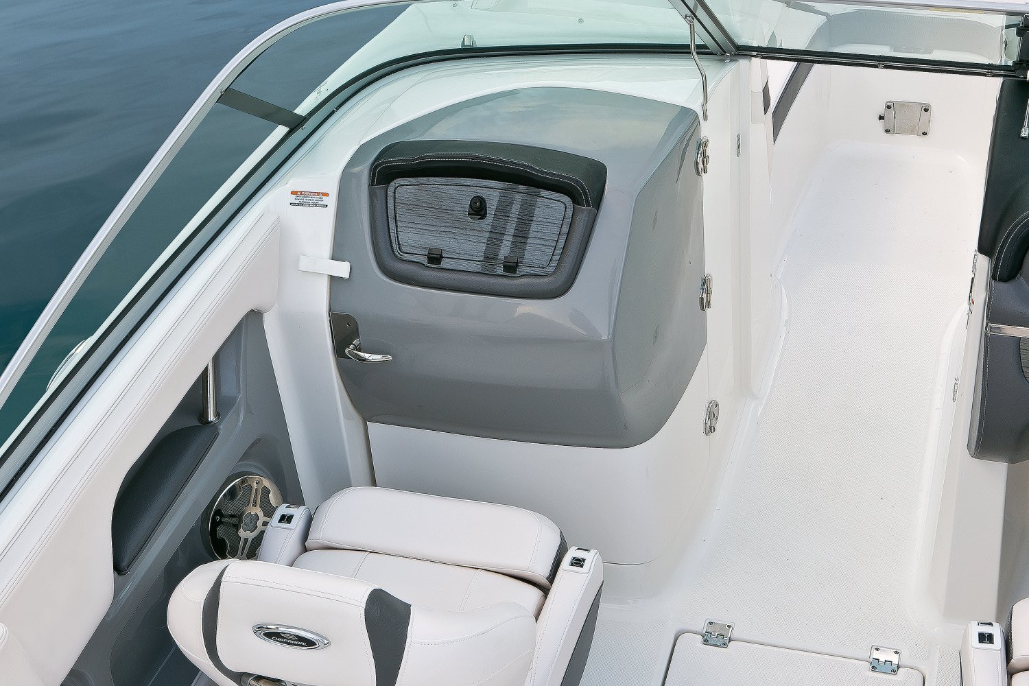 Chaparral 246 Ssi Review Smart Boat Buyer Reviews