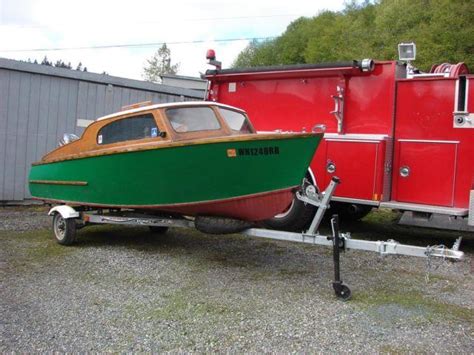 Classic 1959 Hollywood Boat All Wood Great Trailer And Motor For Sale