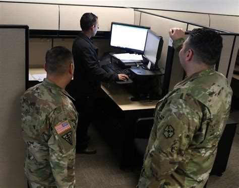 Colorado Rpac Ensures Army Reserve Personnel Readiness