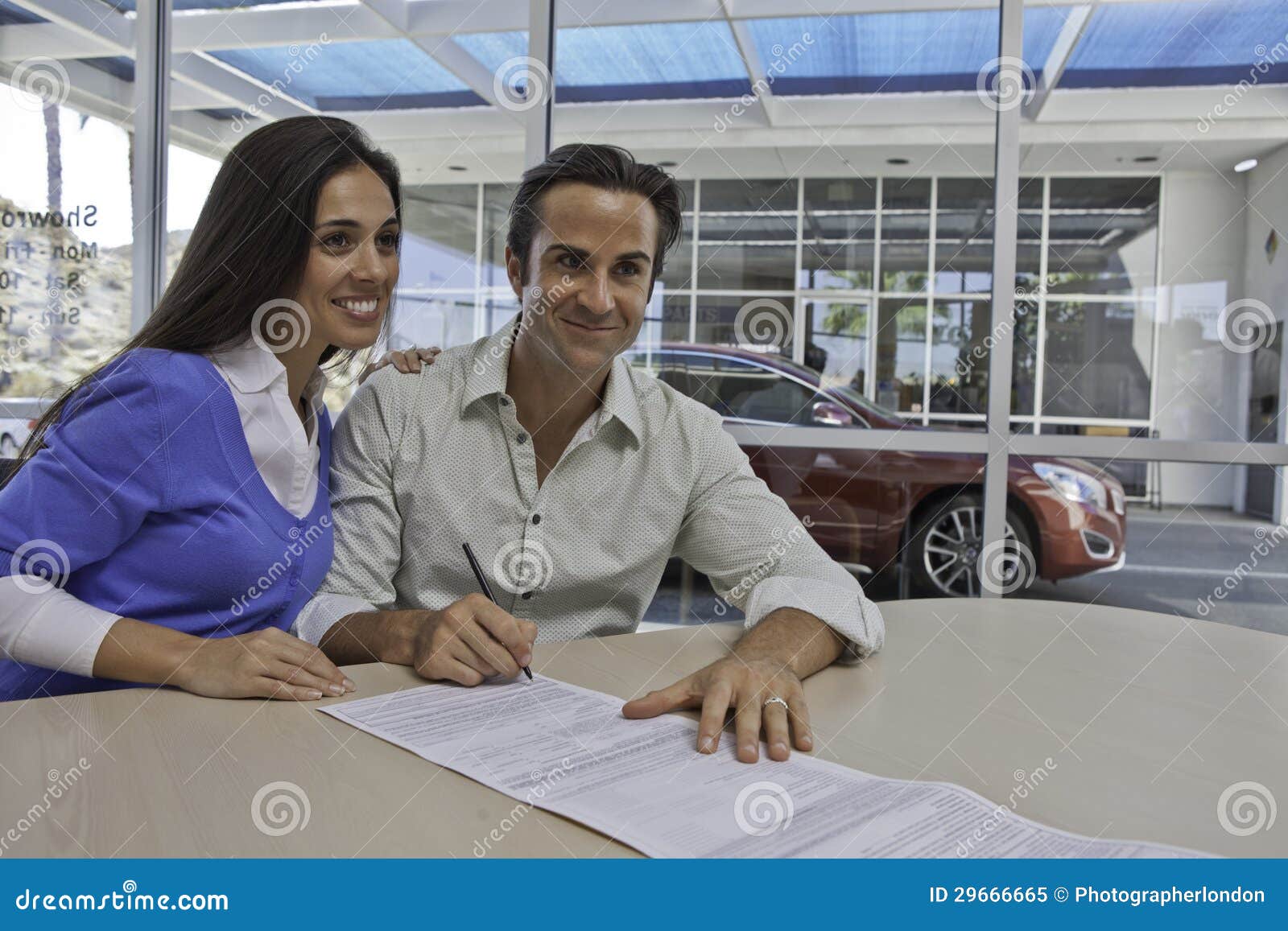 Couple Signing Documents For New Car Royalty Free Stock Images Aff