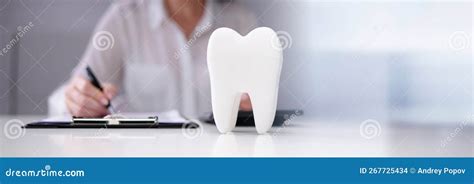 Dentist Paperwork At Desk In Front Stock Photo Image Of Banner Financial 267725434