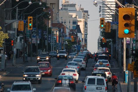 Driving In Canada Canada S Traffic Rules Destination Canada