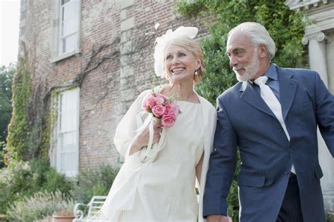 Five Reasons To Get Married Over 50