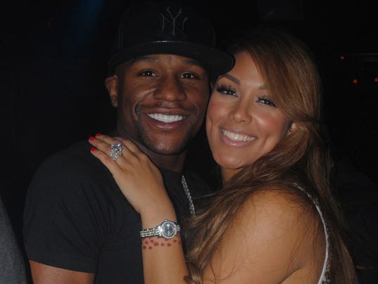 Floyd Mayweather Post Ex Fiancee Shatel Abortion Papers On Instagram Urban Islandz