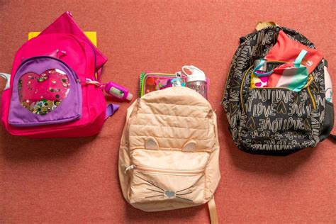 How To Organize Your Backpack What We Re Loving Design Trends Home