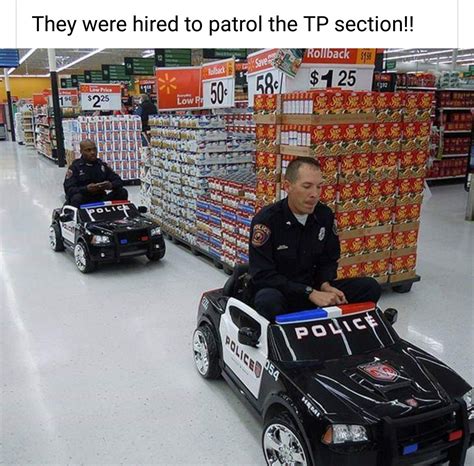 Laid Off Police Departments Are Hiring Cops Humor Funny People Funny Photos