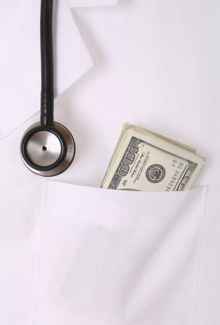 Local Doctors Begin Charging Fees Cutting Patients For Amp Quot Concierge Amp Quot Medical Care Some Severing