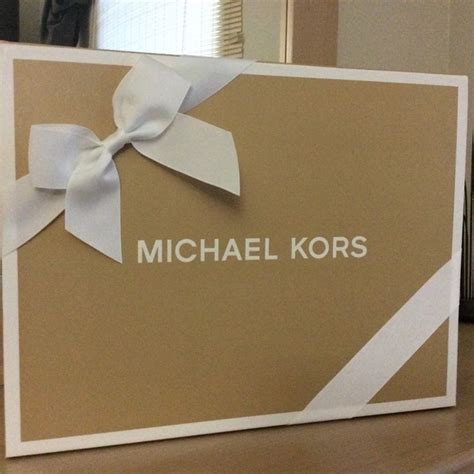 Michael Kors Gift Wrapping Michael Kors Purses Gifts Gift Wrapping