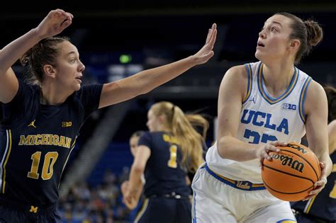 Michigan Ucla Basketball Sports Couriernews Com