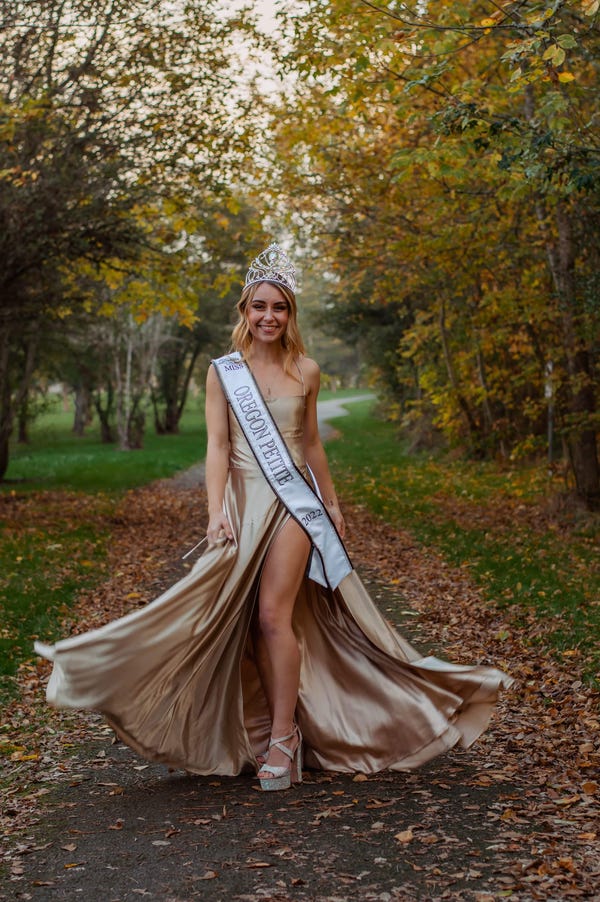 Miss Oregon Petite Educates About Opioid Crisis After Brother S Death