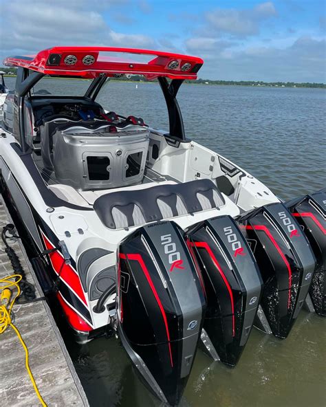 Outboard Boats