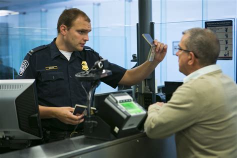 Port Of Philadelphia Cbp Officers Process Passengers Arriv Flickr