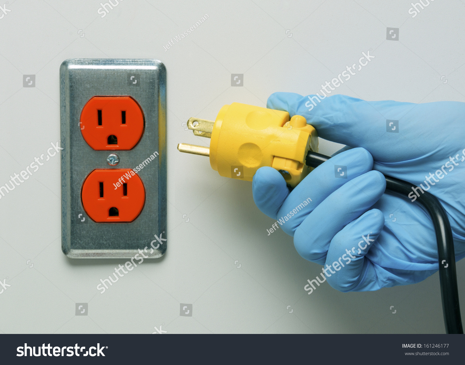 Pulling The Plug On Life Support Stock Image Image Of Nurse Doctor