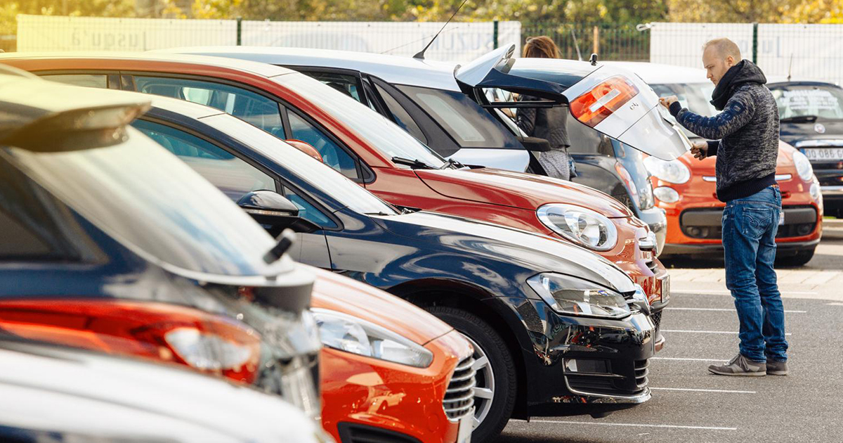 Reasons Some Car Lovers Incline Toward Buying Used Cars Accessible