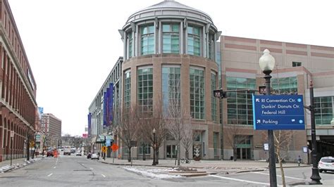 Ri Covid Lifespan Hires Agency Nurses To Work At Ri Convention Center