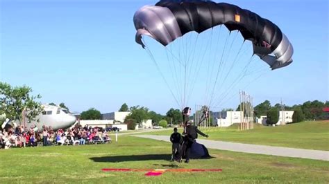 Silver Wings Basic Airborne School Graduation Jump May 16 2014 Youtube