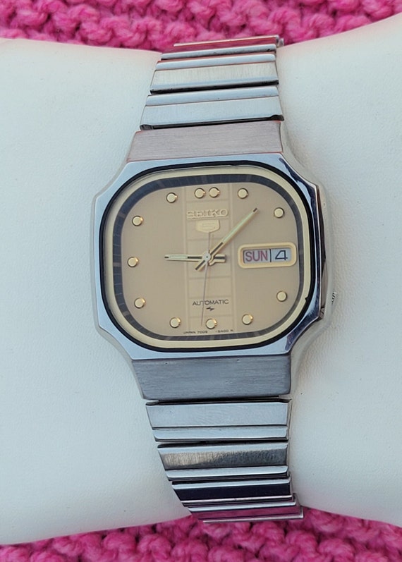 Stunning 1980 Amp 39 S Seiko 5 Automatic 7009 529B Golden Di Gem