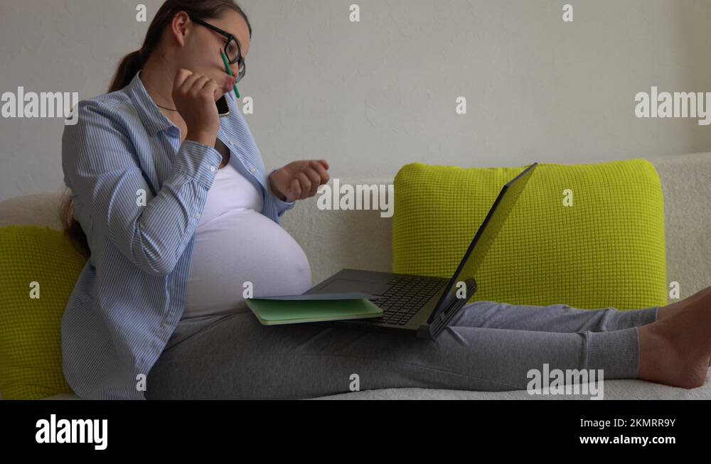 Successful Hardworking Pregnant Business Woman With Laptop Young Ledy