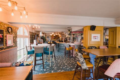 The Fiveways Pub Reopens Its Doors Following Stylish Refurbishment