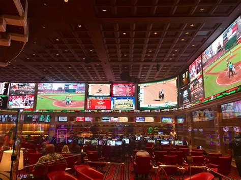 Tips For Earning Free Drink Tickets At Vegas Sportsbooks