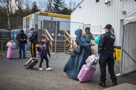 U S Canada Kept Migrant Crossing Deal A Secret To Avoid Rush At The Border Trendradars