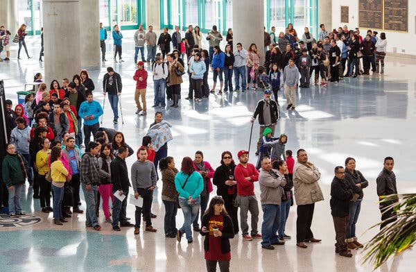 Undocumented Immigrants Line Up For Door Opened By Obama The New York