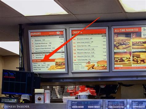 What It S Like To Eat At Whataburger Business Insider