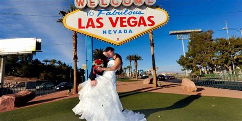 What S Your Las Vegas Wedding Style Feed Inspiration