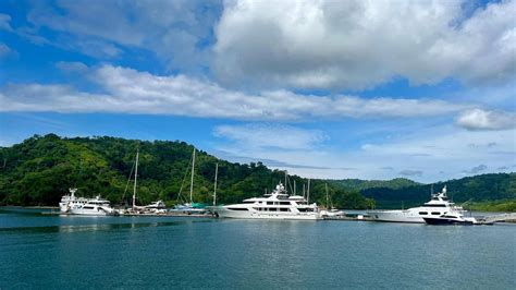 Why Yachts Should Visit Costa Rica