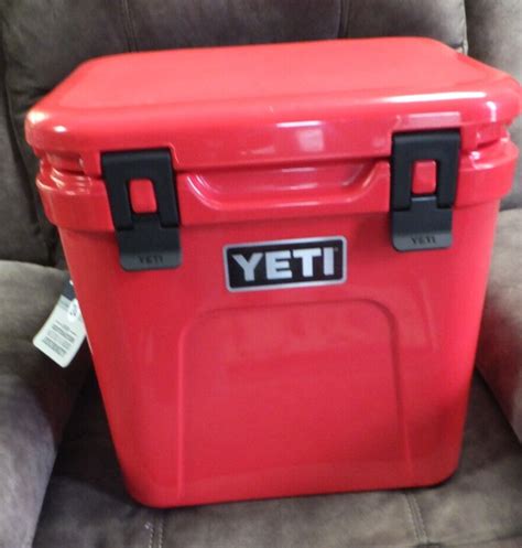 Yeti Roadie 24 Rescue Red Cooler Brand New W Paperwork Fire Ems Picnic